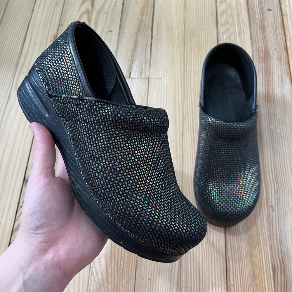 Dansko Professional Clogs Womens 38 Black Iridescent Leather Comfort Work Shoes
